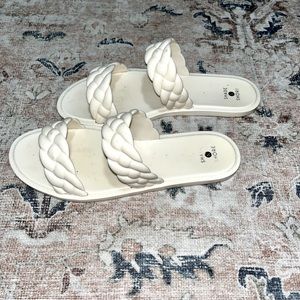 Women’s size 8 jelly flats/sandals/slides. Shade & Shore